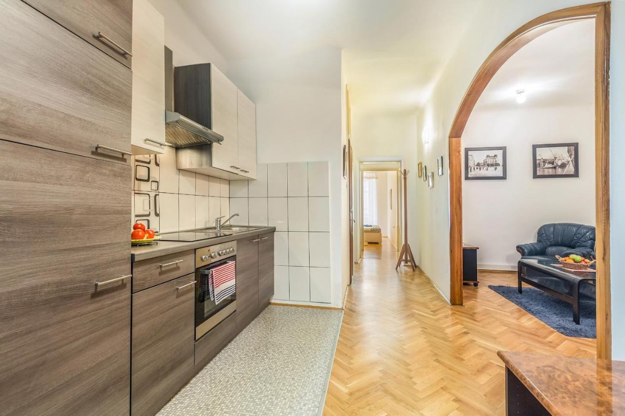 Apartment Juna Rijeka Exterior photo